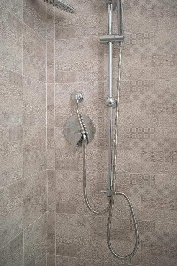 Guest house Intra
